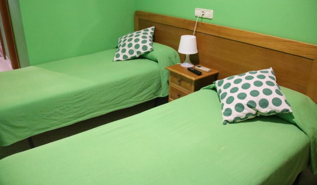 Hostal Burgales Milagro Exteriör bild