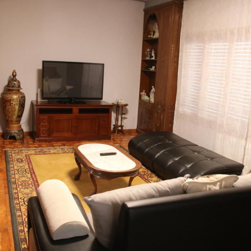 Hostal Burgales Milagro Exteriör bild
