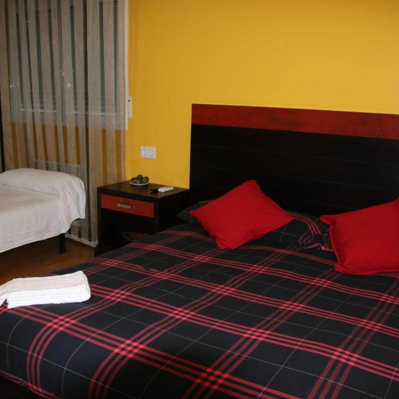 Hostal Burgales Milagro Exteriör bild